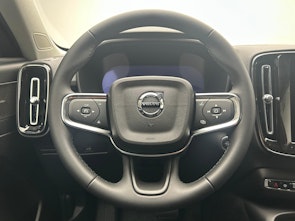 Vehicle image VOLVO XC40 2.0 B3 MH Plus Dark