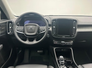 Vehicle image VOLVO XC40 2.0 B3 MH Plus Dark