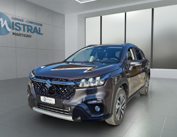 Vehicle image SUZUKI S-CROSS 0 Vehicle image SUZUKI S-CROSS 0