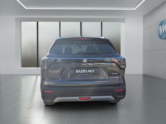 Vehicle image 3 Vehicle image 3