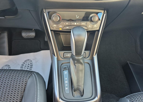 Vehicle image 11 Vehicle image 11