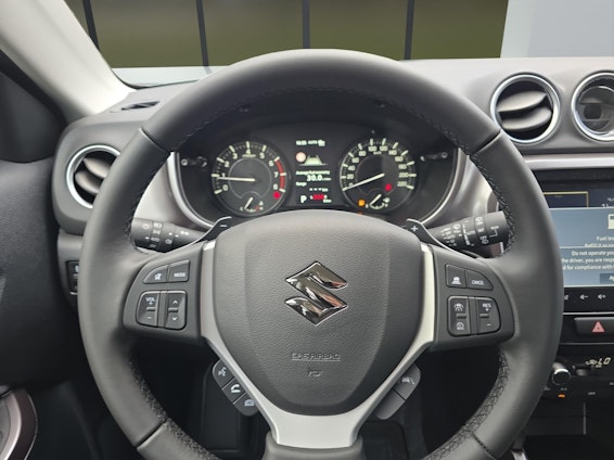 Vehicle image 9 Vehicle image 9