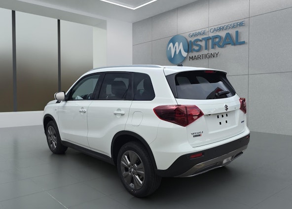 Vehicle image 3 Vehicle image 3