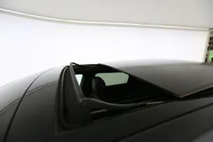 Land Rover Range Rover Evoque 1.5 T 300e R-Dynamic SE
