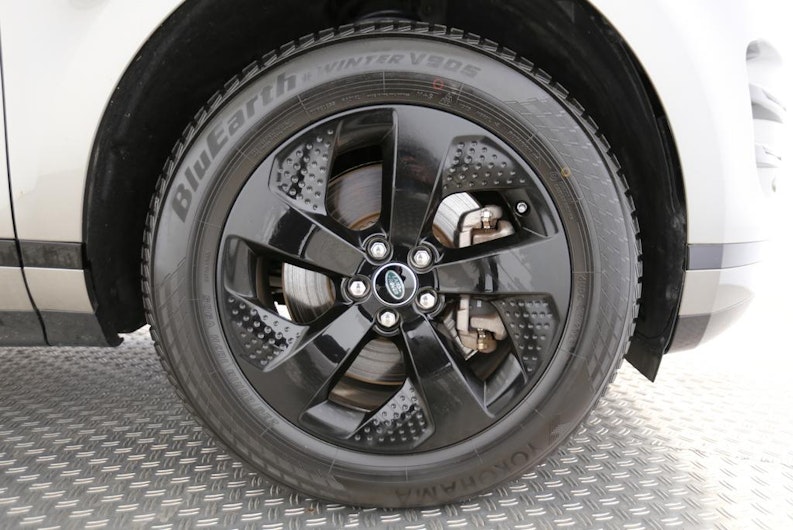 Vehicle image LAND ROVER RANGE ROVER EVOQUE