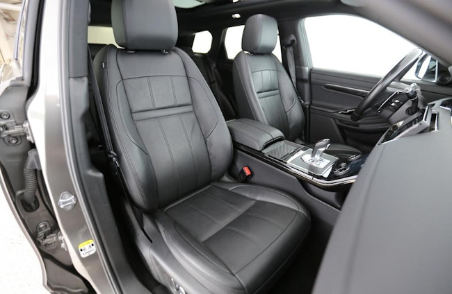 Vehicle image 8 Vehicle image 8