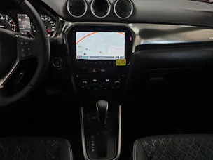 Suzuki Vitara 1.4 T Compact Top Hybrid 4x4