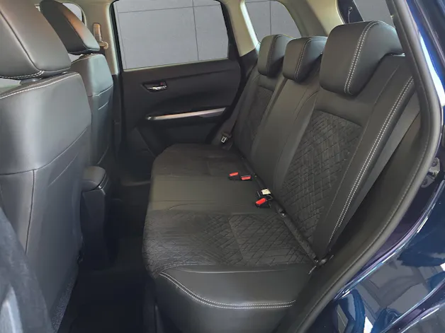 Suzuki Vitara 1.4 T Compact Top Hybrid 4x4