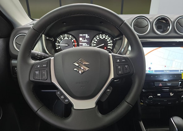 Vehicle image 8 Vehicle image 8