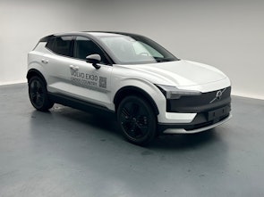 Fahrzeugbild VOLVO EX30 CC E60 Twin Ultra Performance AWD