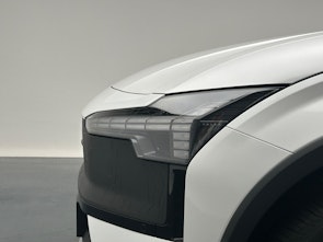 Fahrzeugbild VOLVO EX30 CC E60 Twin Ultra Performance AWD