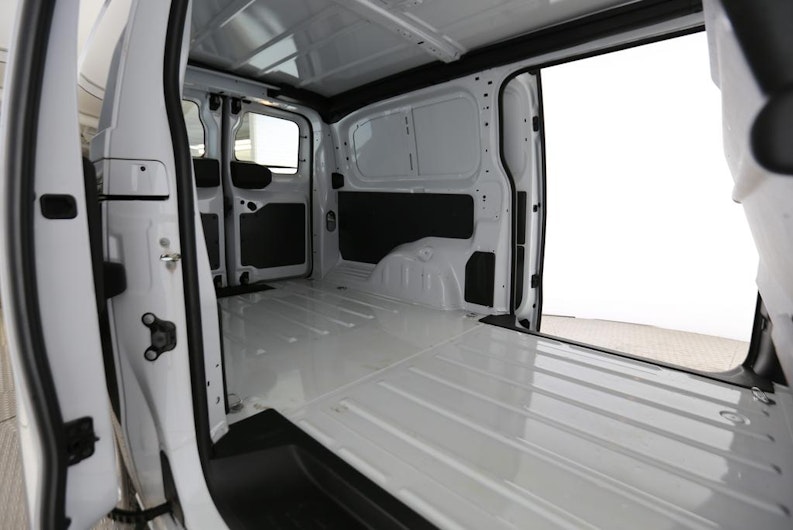 Vehicle image OPEL VIVARO