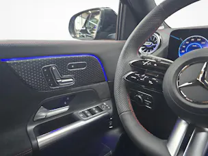 Mercedes-Benz EQA 350 4MATIC Excellence AMG Line