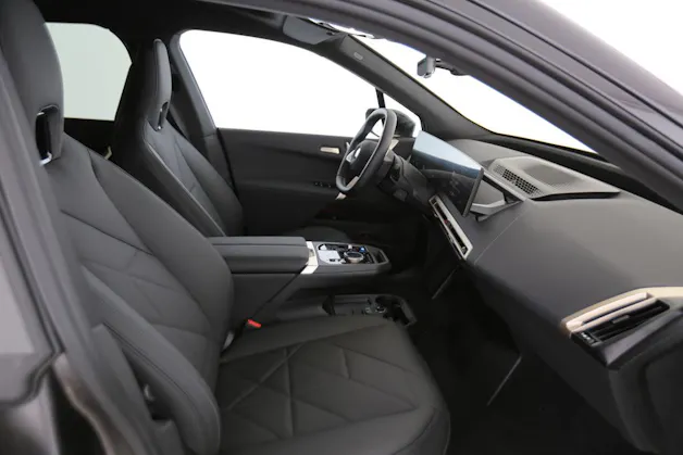 BMW iX xDrive60
