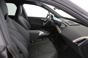 Vehicle image BMW iX xDrive60