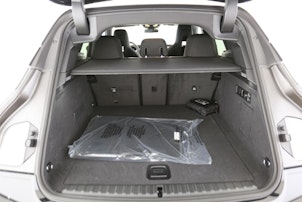 Vehicle image BMW iX xDrive60