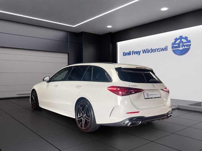 Vehicle image MERCEDES-BENZ C 220