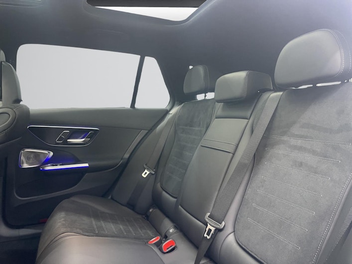 Vehicle image MERCEDES-BENZ C 220