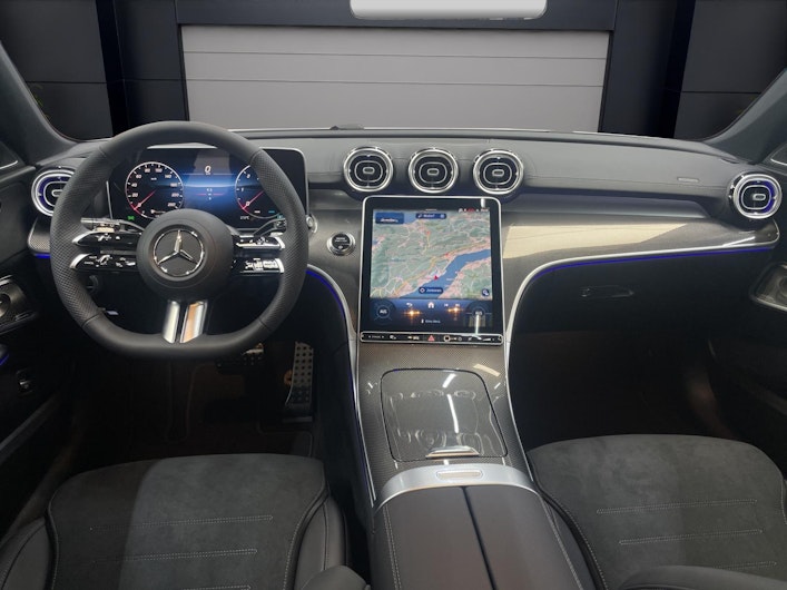 Vehicle image MERCEDES-BENZ C 220