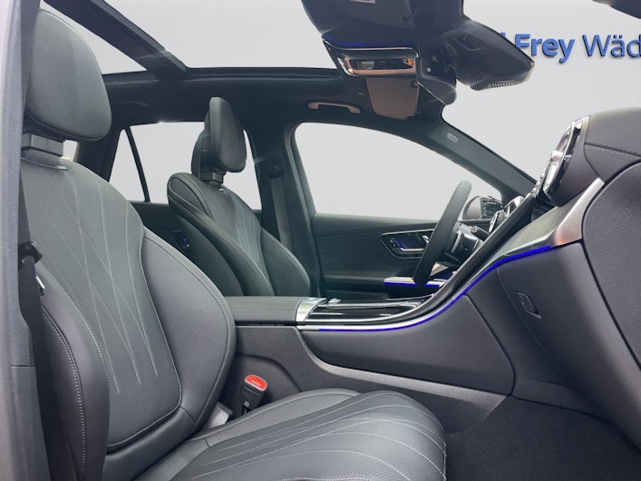 Vehicle image MERCEDES-BENZ GLC 300