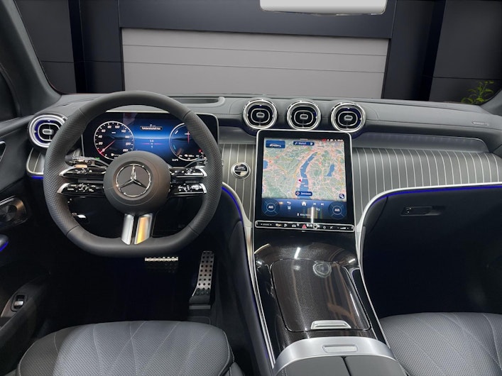 Vehicle image MERCEDES-BENZ GLC 300