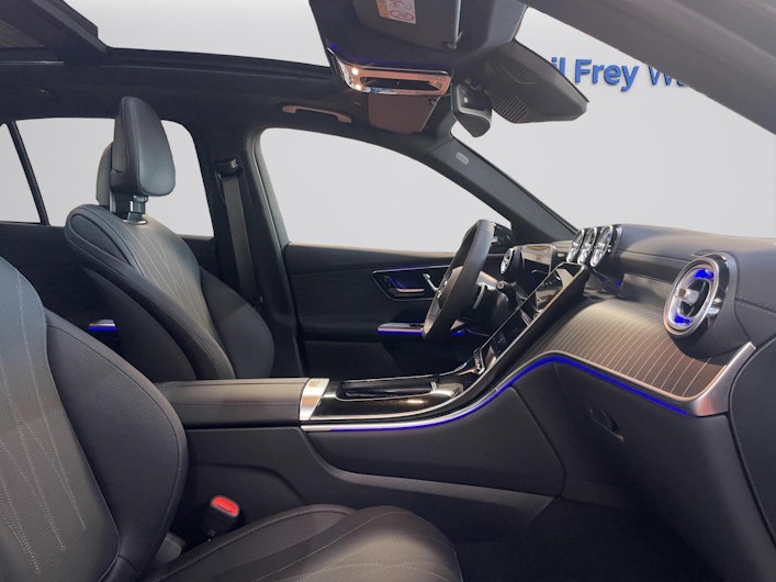 Vehicle image MERCEDES-BENZ GLC 400