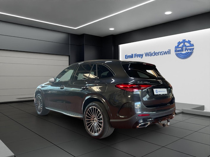 Vehicle image MERCEDES-BENZ GLC 400