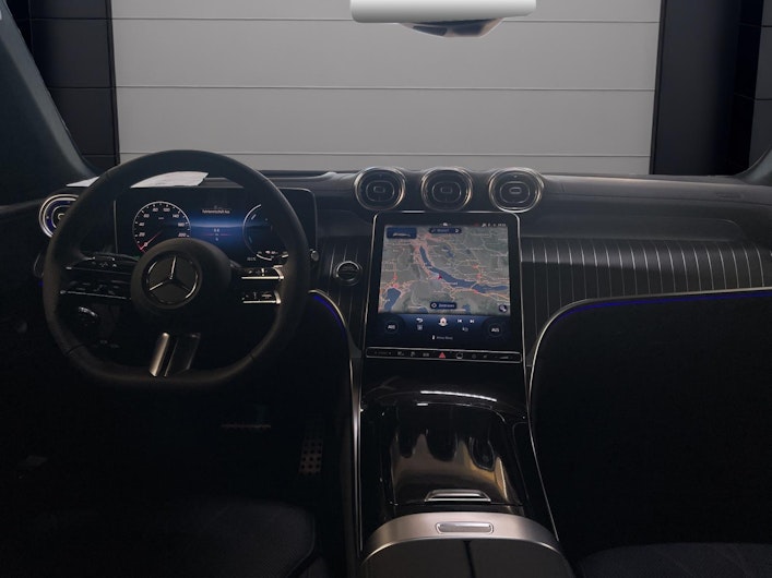 Vehicle image MERCEDES-BENZ GLC 400