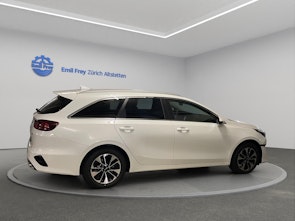 Vehicle image KIA Ceed SW 1.6 GDi Plug-in Hybrid Style