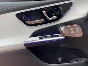 Vehicle image MERCEDES-BENZ GLC 300 de EQ Star AMG Line 4matic