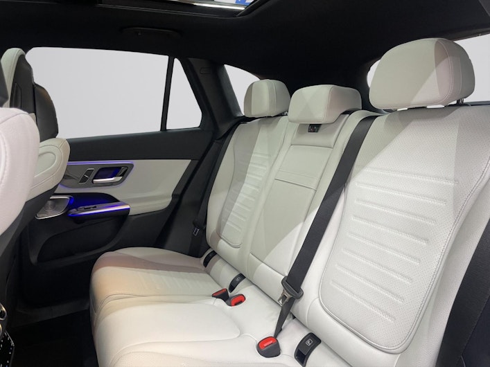 Vehicle image MERCEDES-BENZ GLC 300