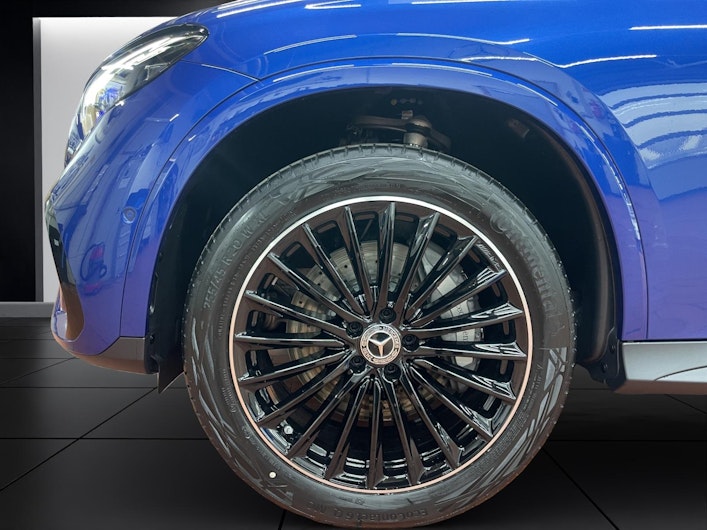 Vehicle image MERCEDES-BENZ GLC 300