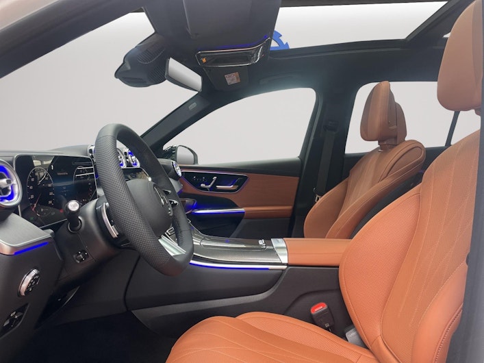 Vehicle image MERCEDES-BENZ GLC 300