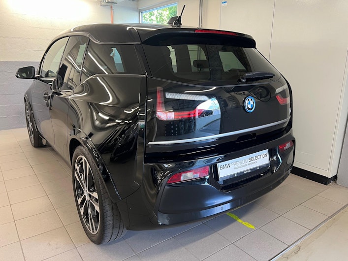 Vehicle image BMW i3