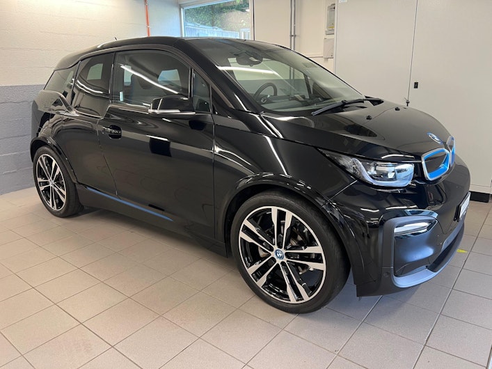 Vehicle image BMW i3