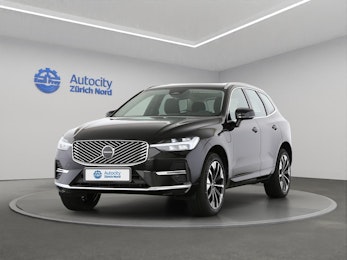 Fahrzeugbild VOLVO XC60 2.0 T6 TE Plus Bright eAWD Fahrzeugbild VOLVO XC60 2.0 T6 TE Plus Bright eAWD
