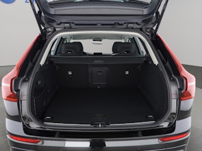 Vehicle image VOLVO XC60 2.0 T6 TE Plus Bright eAWD