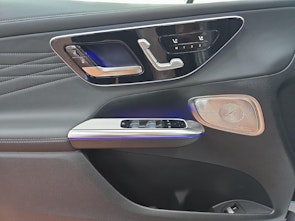 Vehicle image MERCEDES-BENZ GLC 400 e 4MATIC EQ Star AMG Line