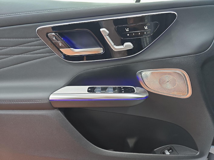 Vehicle image MERCEDES-BENZ GLC 400