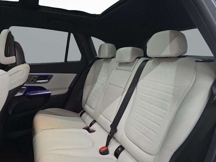 Vehicle image MERCEDES-BENZ GLC 400