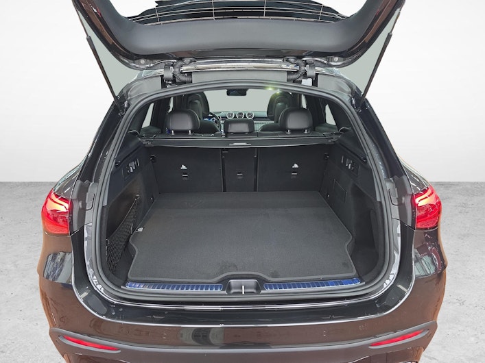 Vehicle image MERCEDES-BENZ GLC 400