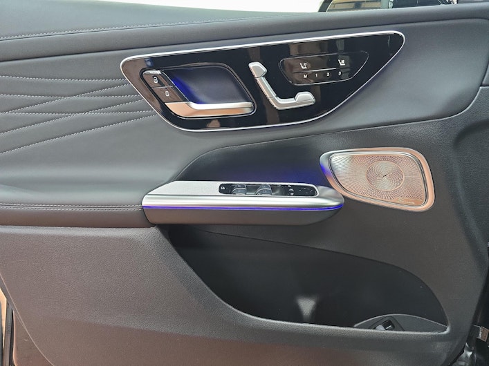 Vehicle image MERCEDES-BENZ GLC 400