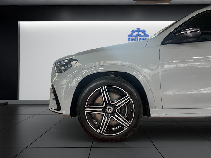 Vehicle image MERCEDES-BENZ GLE 400