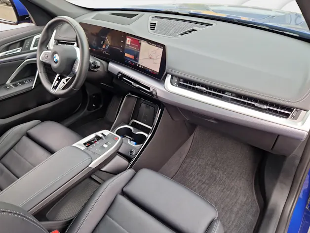 BMW X1 23i xDrive M Sport ** 2'000 kg Anhängelast **