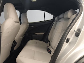 Vehicle image LEXUS UX 250h Excellence