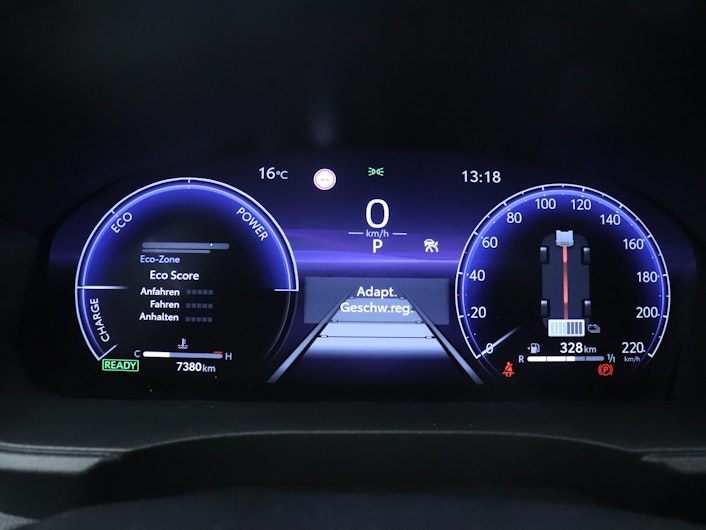 Vehicle image TOYOTA YARIS CROSS