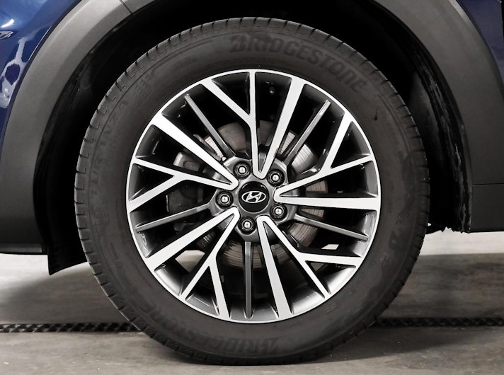 Vehicle image HYUNDAI TUCSON