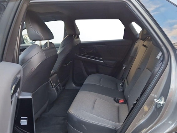 Vehicle image 9 Vehicle image 9