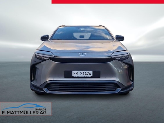 Vehicle image 4 Vehicle image 4