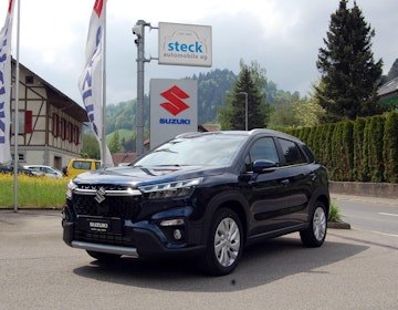 Vehicle image SUZUKI S-CROSS 0 Vehicle image SUZUKI S-CROSS 0